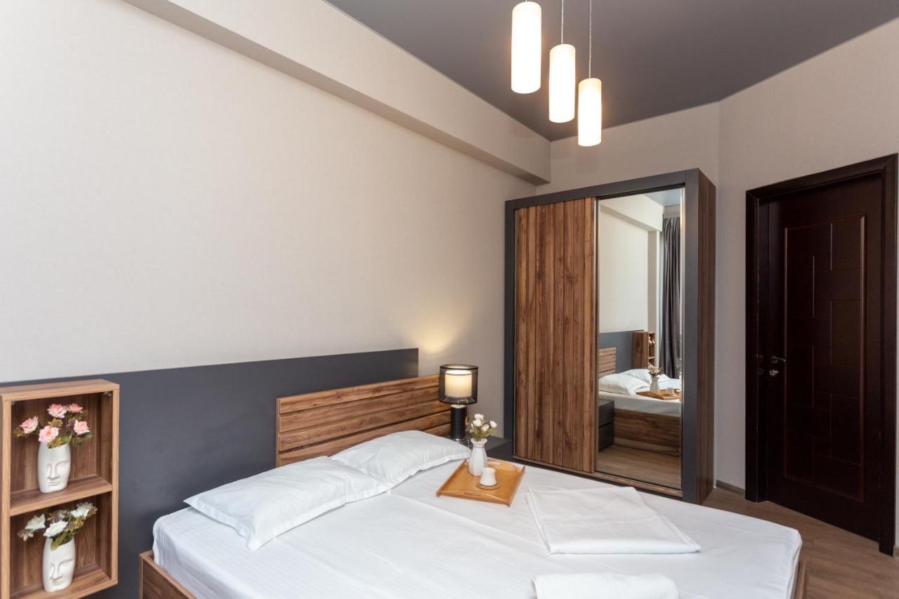 Saburtalo Apartment ティビリシ エクステリア 写真