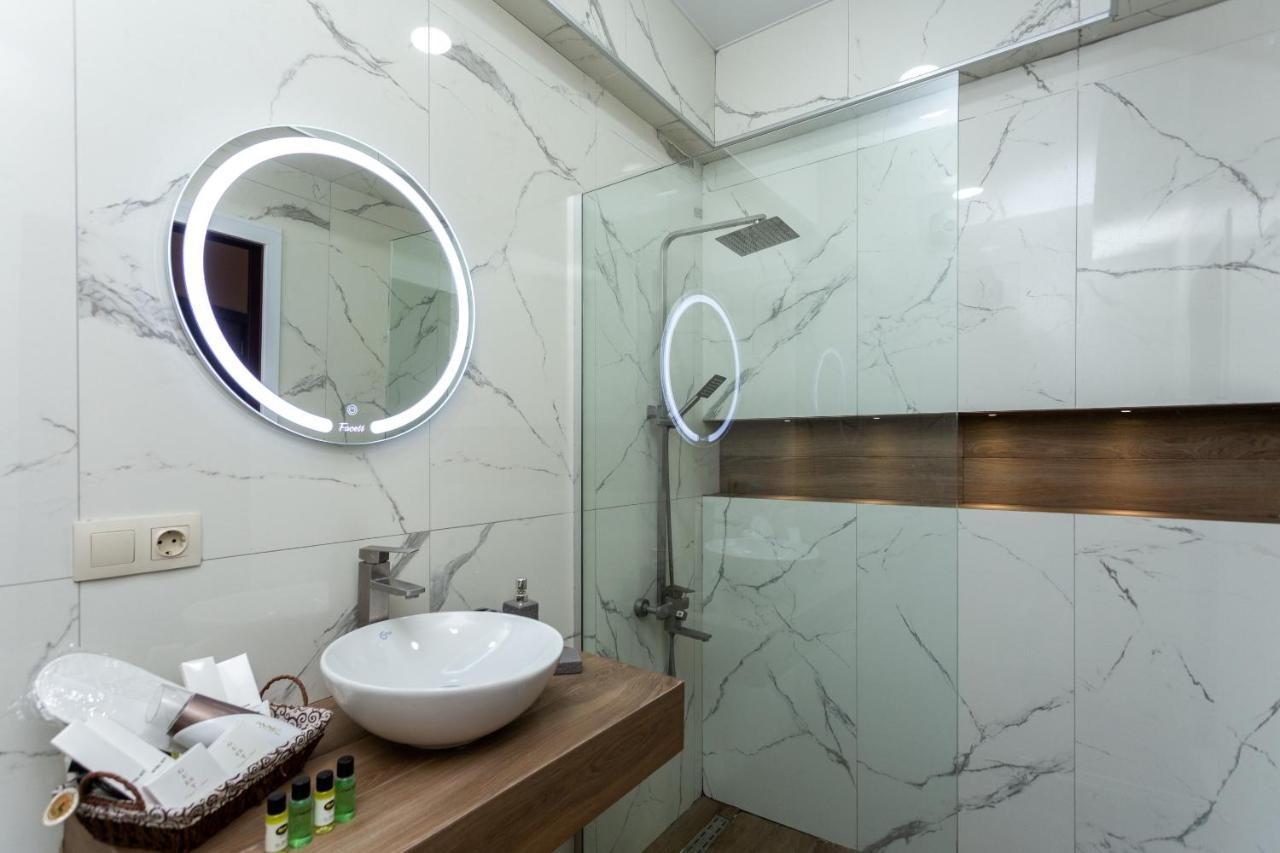 Saburtalo Apartment ティビリシ エクステリア 写真