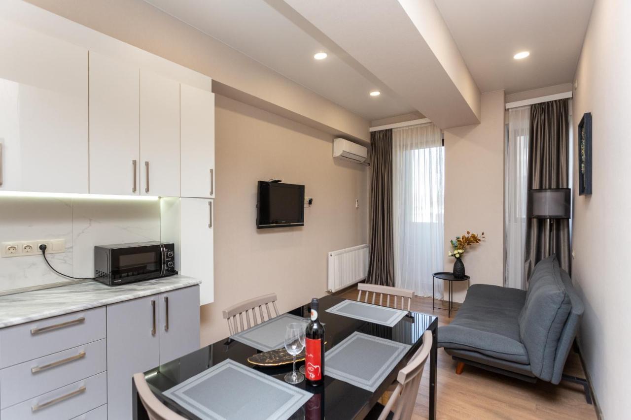 Saburtalo Apartment ティビリシ エクステリア 写真