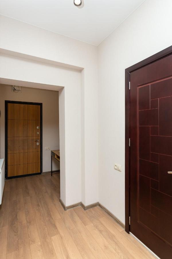 Saburtalo Apartment ティビリシ エクステリア 写真