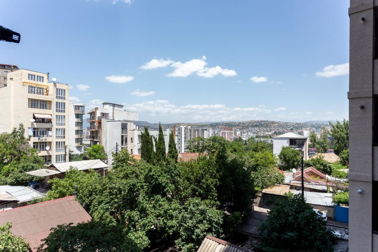 Saburtalo Apartment ティビリシ エクステリア 写真